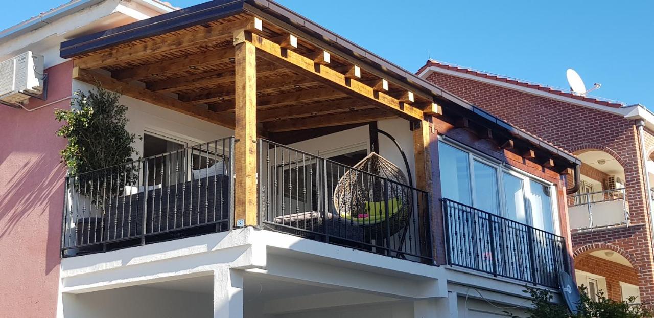 Luxurious Three Bedrooms Apartment With Two Terraces Kaštela Exterior foto