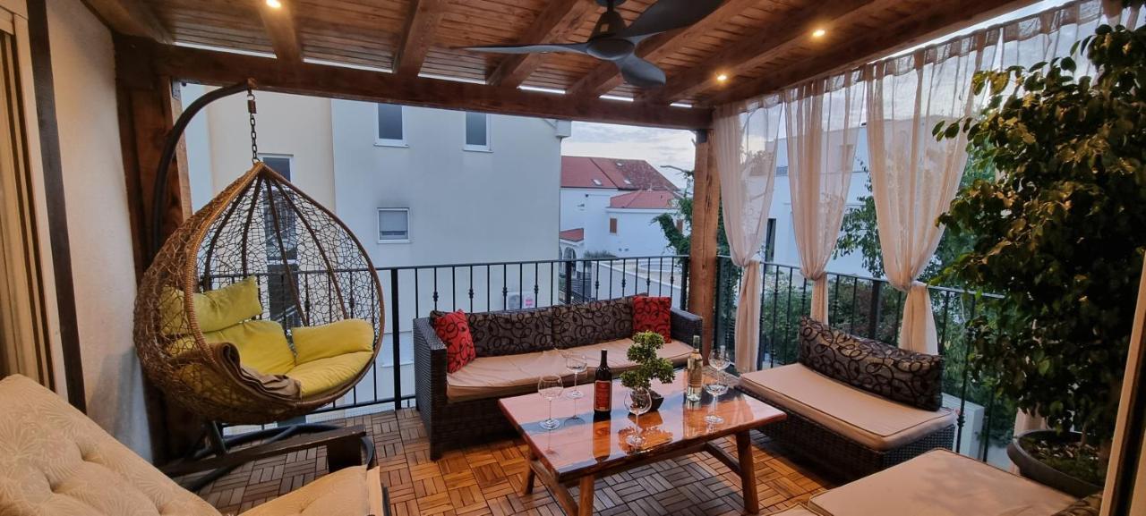 Luxurious Three Bedrooms Apartment With Two Terraces Kaštela Exterior foto