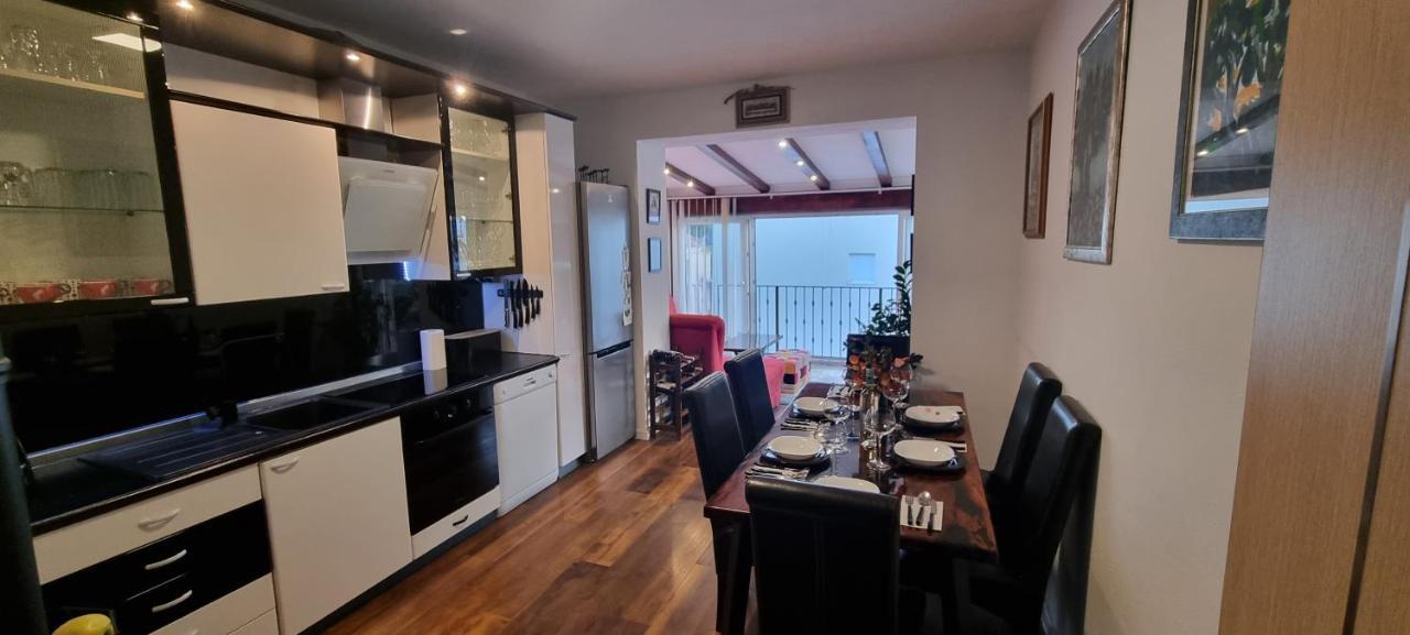 Luxurious Three Bedrooms Apartment With Two Terraces Kaštela Exterior foto
